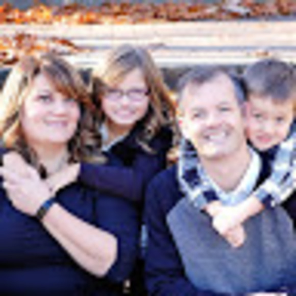 Meet your Posher, Jennifer - Picture 1 of 1